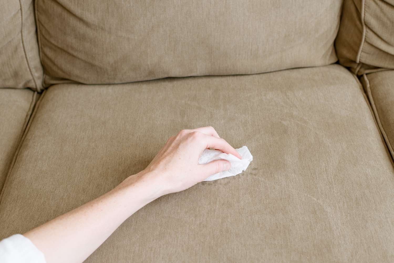 Stained Sofa Fabric: Lift Marks Without Spreading Damage