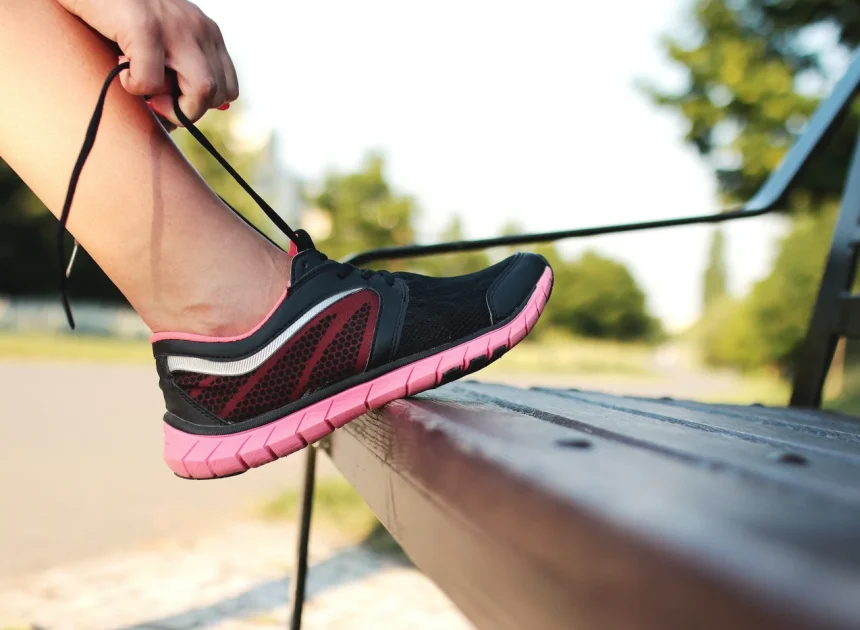 Sweaty Foot Problems – Wear Breathable Shoes and Socks